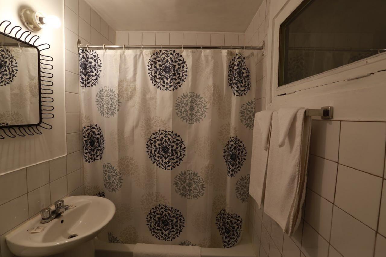 Motel Chez Nous Laval Dış mekan fotoğraf
