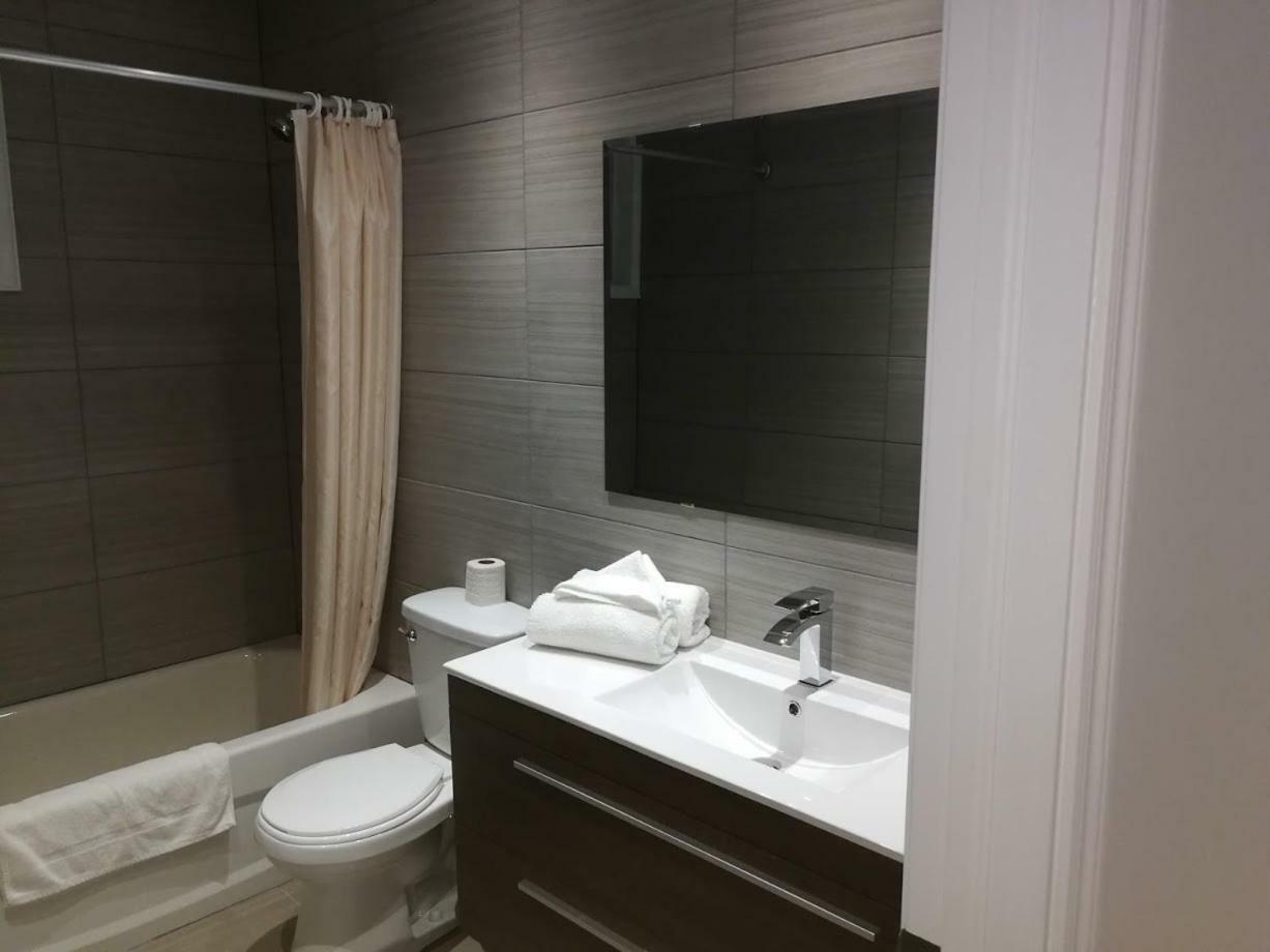 Motel Chez Nous Laval Dış mekan fotoğraf